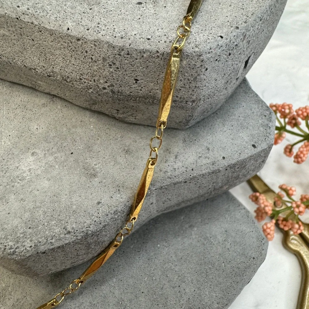 Gold‎ Tone Geometric Link Chain Necklace Clasp Closure Women Jewelry